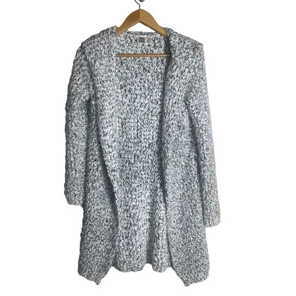 Faire Gray Fuzzy Knit Cardigan Sweater OS EUC - Picture 1 of 5